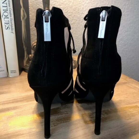 New BCBGeneration Black Suede Caged Lace-up Gladiator Booties Stiletto Heels 10 - Picture 4 of 6